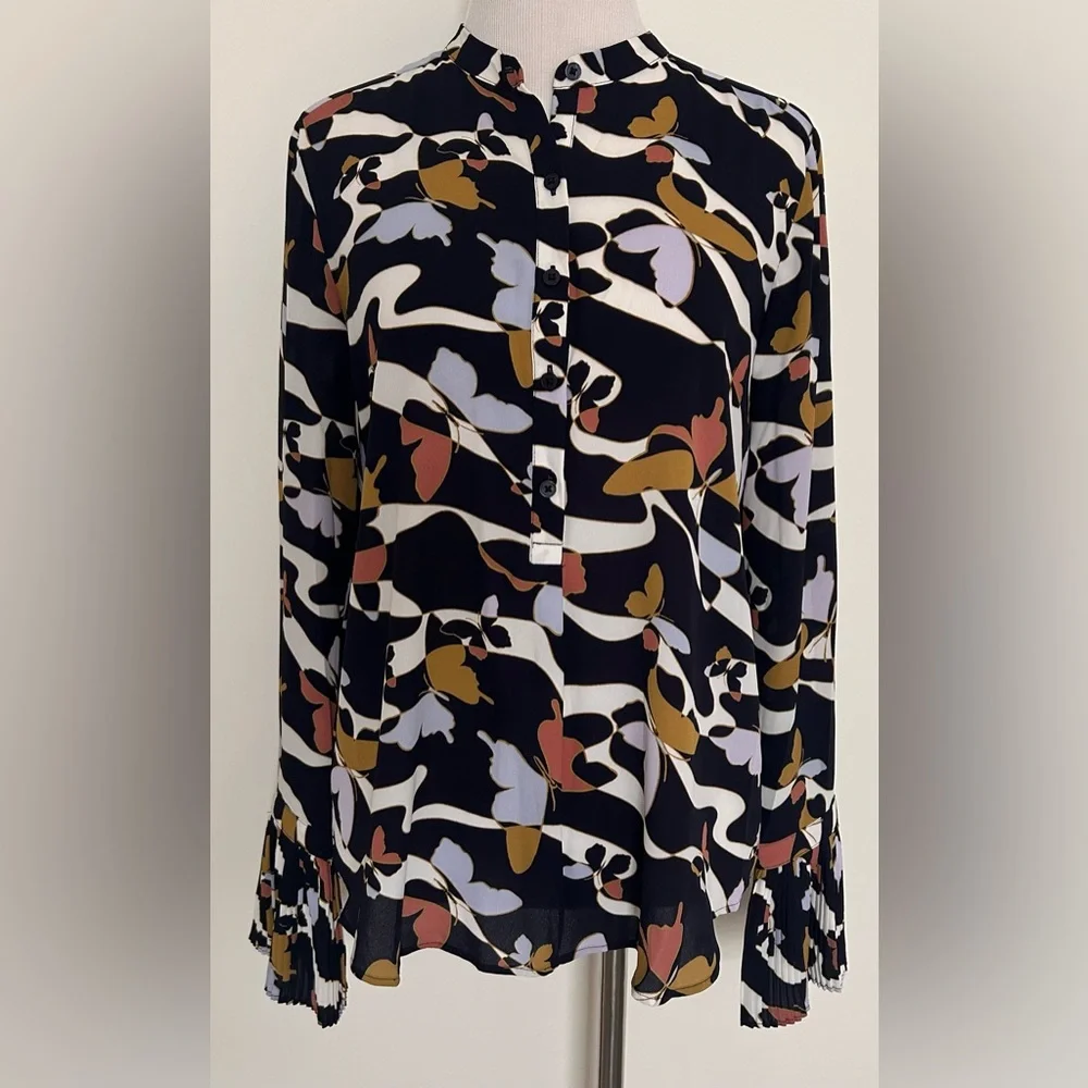 ANN TAYLOR Navy Butterfly Print Blouse with Bell Sleeves ~ Size XS - Picture 1 of 5